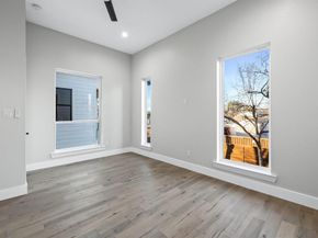 4603  Newmore Avenue , Dallas Texas 75209
