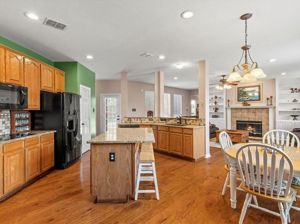 9513  Tiger Drive , Plano Texas 75025