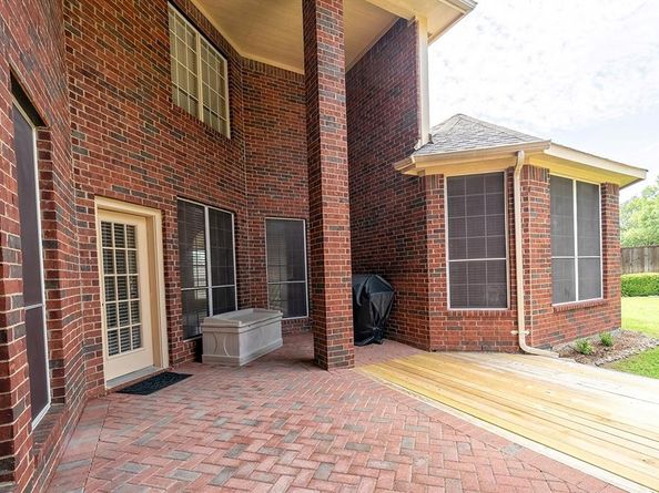 9513  Tiger Drive , Plano Texas 75025