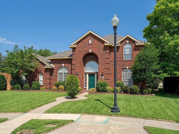 9513  Tiger Drive , Plano Texas 75025