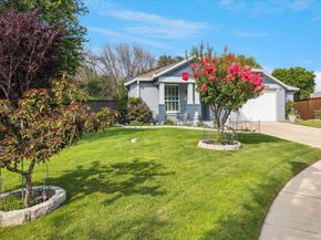 901  Freesia Drive , Little Elm Texas 75068