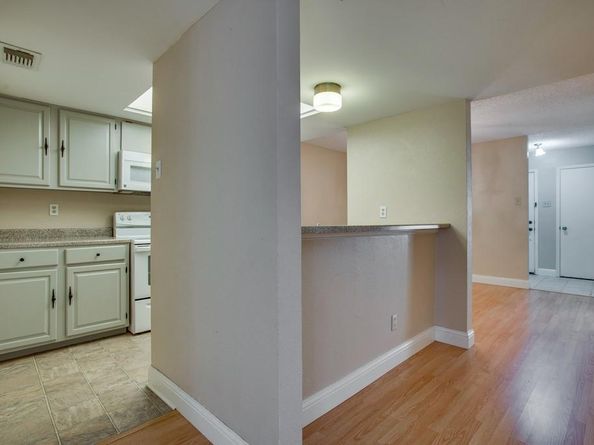 822  Creekside Drive , Lewisville Texas 75067
