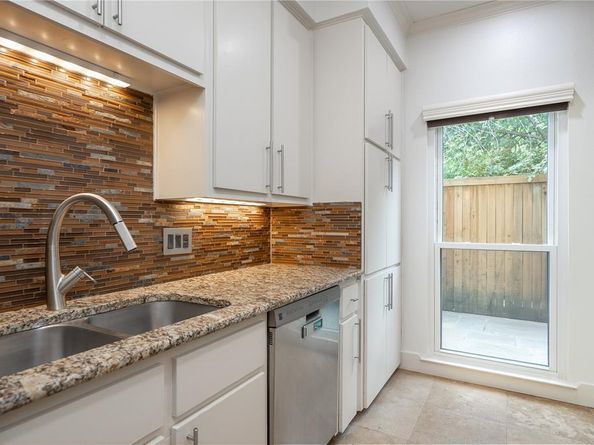 4242  Travis Street  111, Dallas Texas 75205