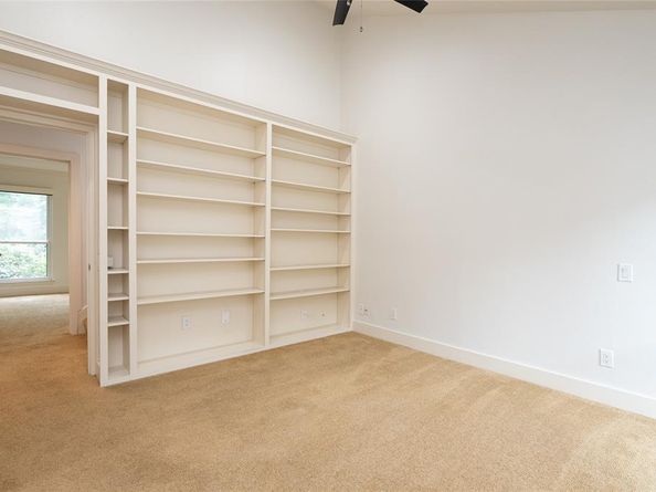 4242  Travis Street  111, Dallas Texas 75205