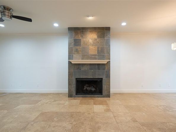 4242  Travis Street  111, Dallas Texas 75205