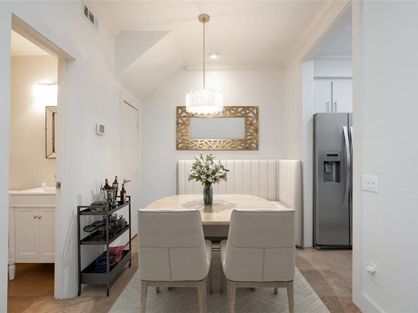 4242  Travis Street  111, Dallas Texas 75205