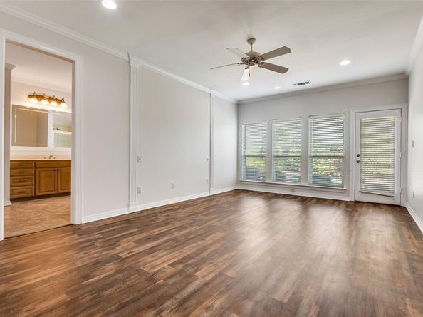 901  Spanish Bay Drive , Burleson Texas 76028