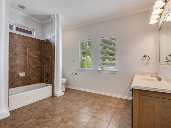 901  Spanish Bay Drive , Burleson Texas 76028