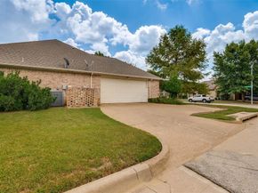 901  Spanish Bay Drive , Burleson Texas 76028