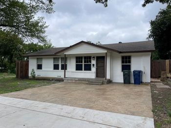 2045  Delmar Drive 