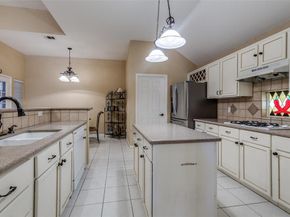 2710  Roughleaf Lane , Rowlett Texas 75089