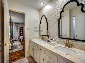7247  Joyce Way , Dallas Texas 75225