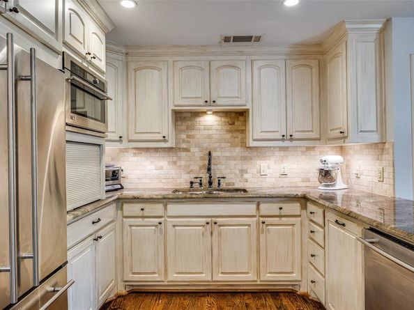 7247  Joyce Way , Dallas Texas 75225