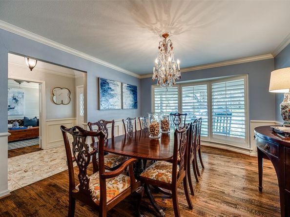 7247  Joyce Way , Dallas Texas 75225
