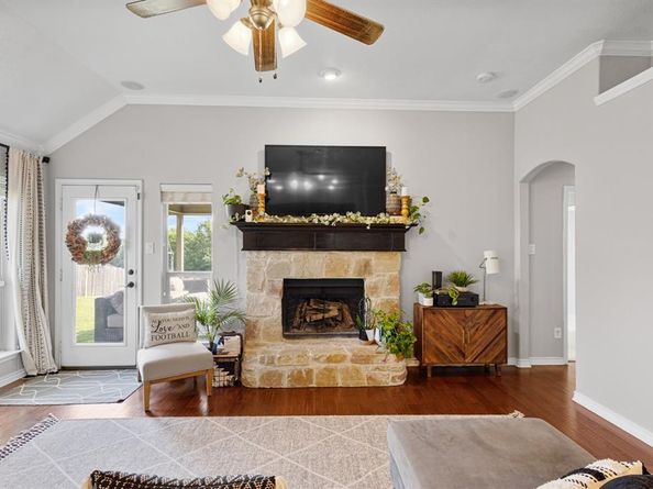 7252  Lake Country Drive , Fort Worth Texas 76179