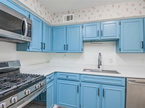 5907  Copperwood Lane  1138, Dallas Texas 75248