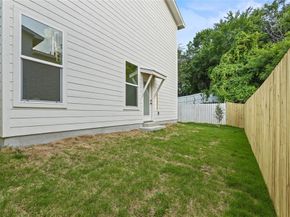 603 S Moore Street , Dallas Texas 75203