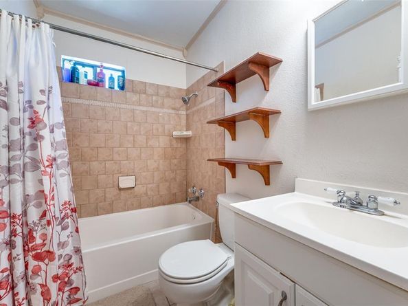 4016  June Drive , Dallas Texas 75211