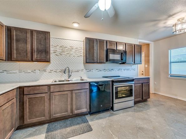 4016  June Drive , Dallas Texas 75211