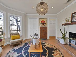 1904  Marigold Avenue , Fort Worth Texas 76111
