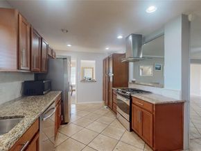 6508  Ridgeview Circle , Dallas Texas 75240