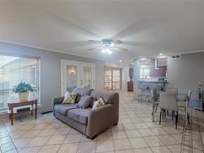 6508  Ridgeview Circle , Dallas Texas 75240