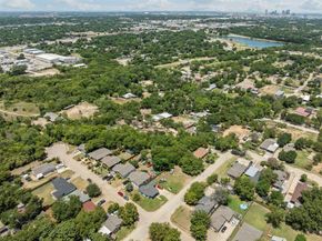1152  Elva Warren Street , Fort Worth Texas 76115