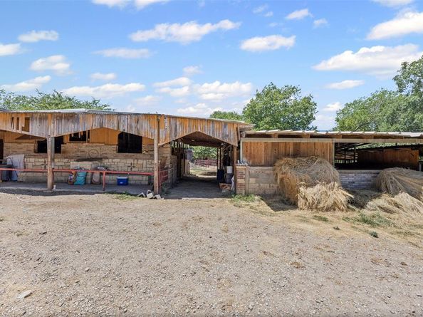 1152  Elva Warren Street , Fort Worth Texas 76115