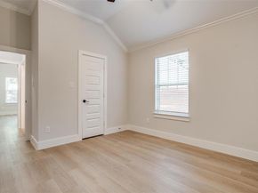 326 S Main Street , Cedar Hill Texas 75104