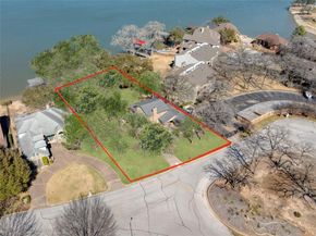 400  Driftwood Court , Azle Texas 76020