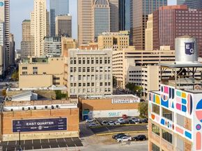 2123  Albany Street , Dallas Texas 75201