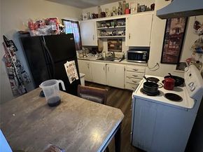 5813  Hiett Court , Fort Worth Texas 76112