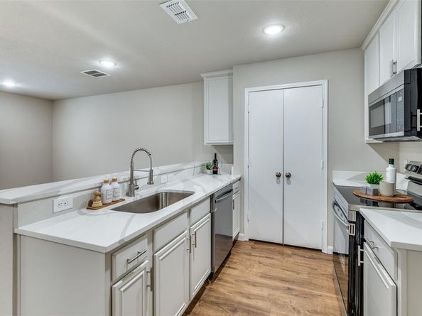 5700  Giddyup Lane , Fort Worth Texas 76179