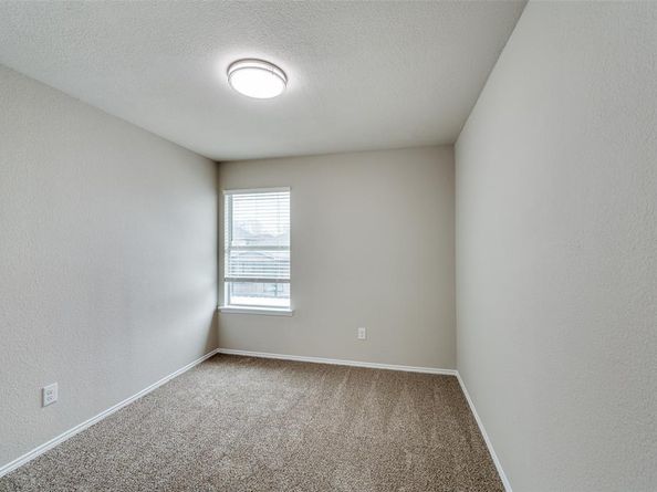 5700  Giddyup Lane , Fort Worth Texas 76179