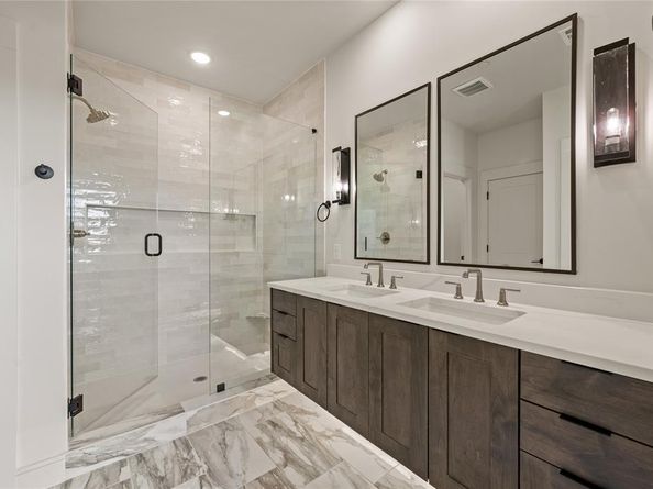 1345  Linkside Drive , Irving Texas 75038