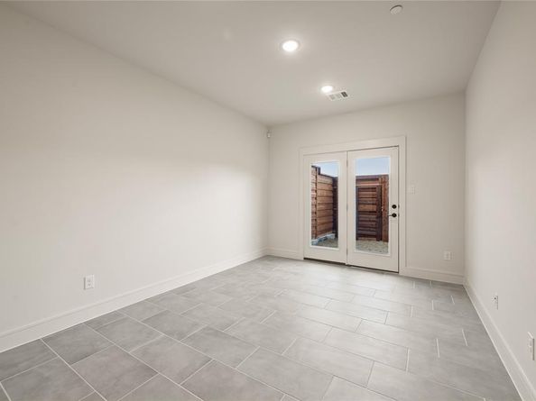 1345  Linkside Drive , Irving Texas 75038