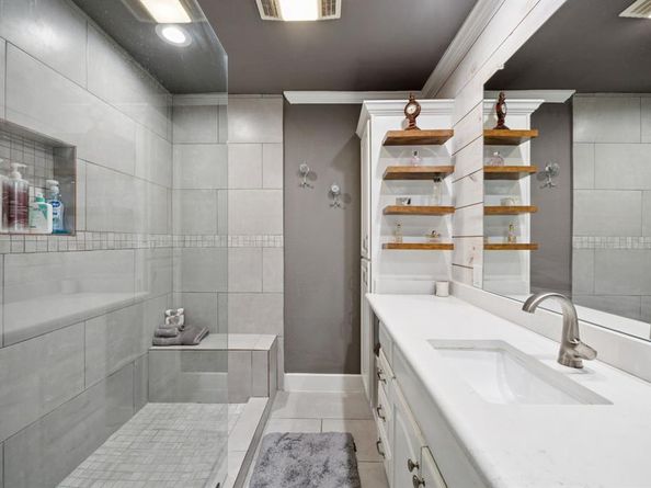 205 N Weatherred Drive , Richardson Texas 75080