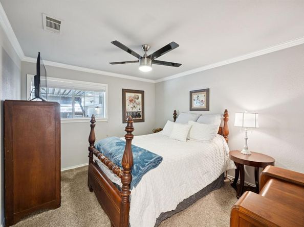 205 N Weatherred Drive , Richardson Texas 75080