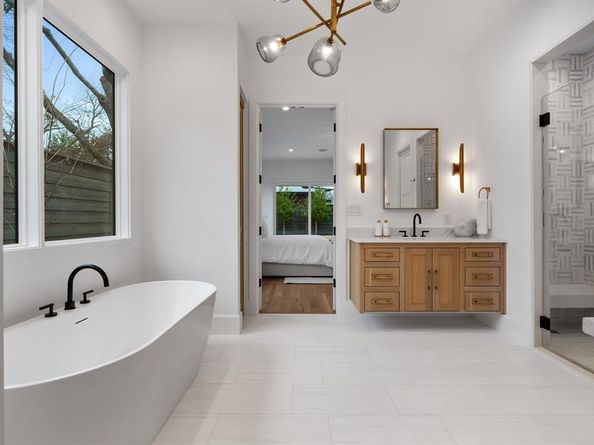 5961  Williamstown Road , Dallas Texas 75230
