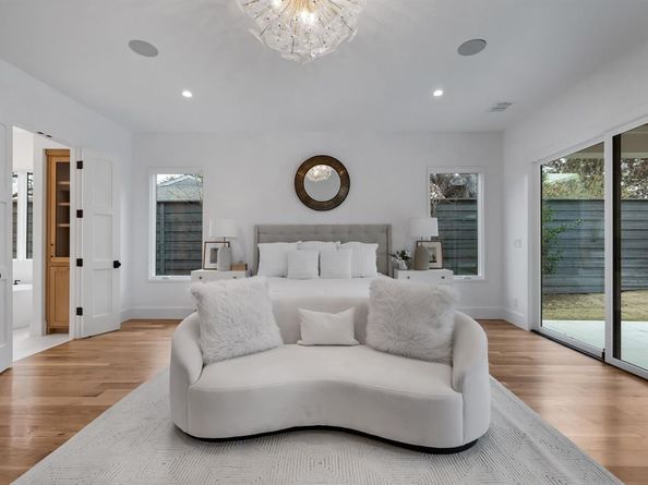 5961  Williamstown Road , Dallas Texas 75230