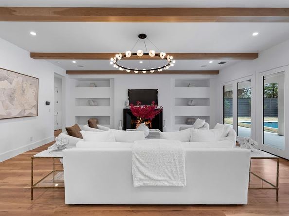 5961  Williamstown Road , Dallas Texas 75230