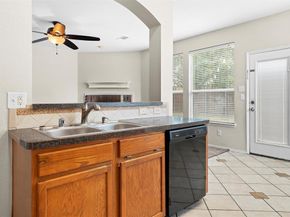 850  Warbler  , Aubrey Texas 76227