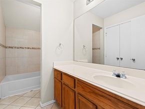 850  Warbler  , Aubrey Texas 76227