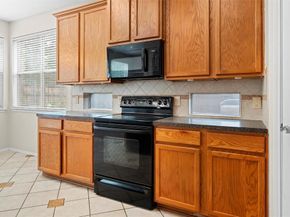 850  Warbler  , Aubrey Texas 76227