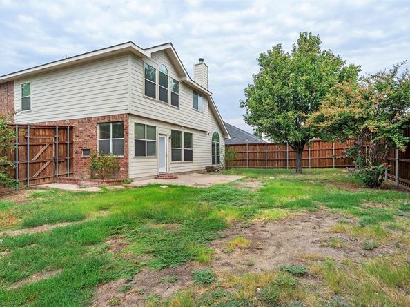 850  Warbler  , Aubrey Texas 76227