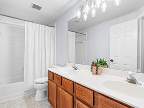 1092  Rosewood Drive , Grapevine Texas 76051