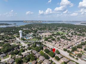 1092  Rosewood Drive , Grapevine Texas 76051