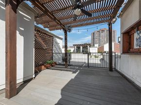 3210  Carlisle Street  52, Dallas Texas 75204