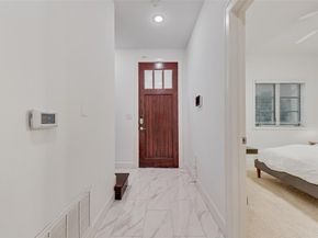 3210  Carlisle Street  52, Dallas Texas 75204