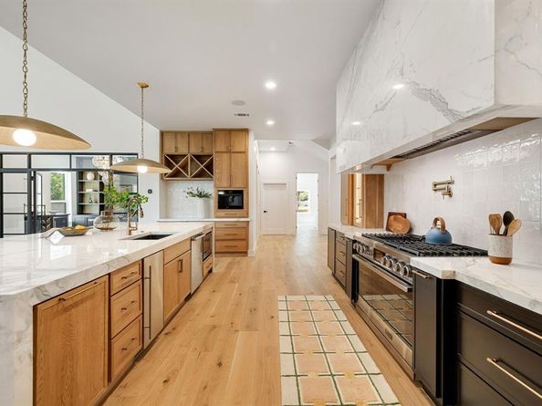 7507  Lavendale Avenue , Dallas Texas 75230